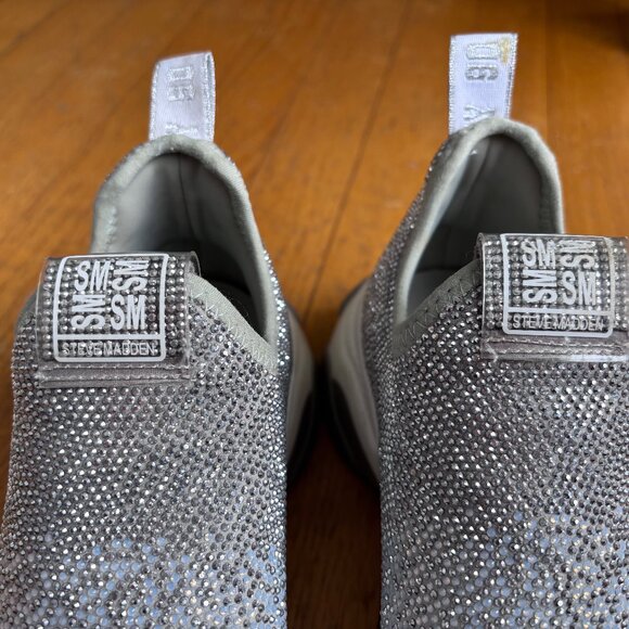 Steve Madden Mythical Slip-On Sneakers - Size 6.5 - Picture 11 of 13